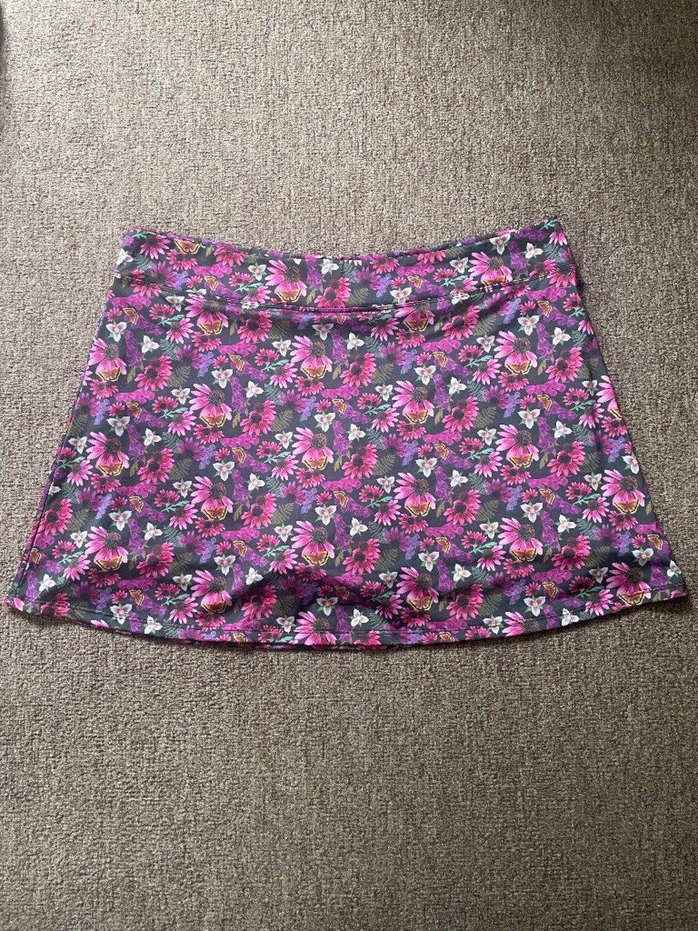 Get After It Skort, Wolfmitten. Size XXL BNWOT